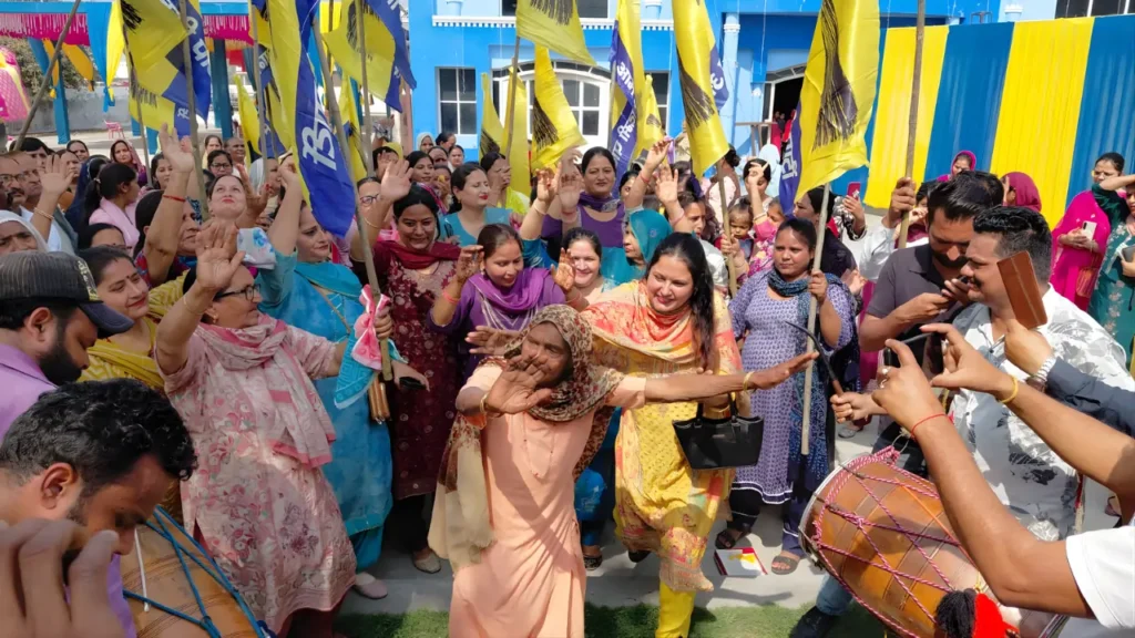 मुख्यमंत्री मावां-धीयां सत्कार योजना 2026: पंजाब की महिलाओं को मिलेंगे ₹1000 और ₹1500 महीना Mawan Dhian Satikar Yojna Apply 3 Mukh Mantri Mawan Dhian Satikar Yojna. Check eligibility registration date and benefits 4